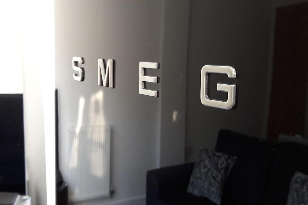 Modern Apartment With Stunning Sea View Weston-super-Mare Esterno foto