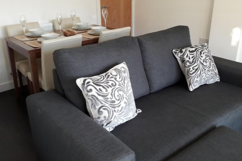 Modern Apartment With Stunning Sea View Weston-super-Mare Esterno foto